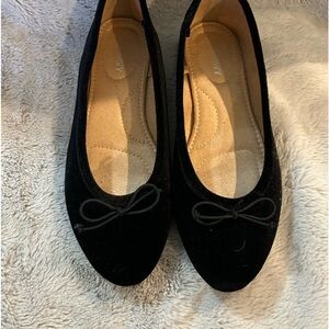 Velvet Dress Ballerina Style Flat